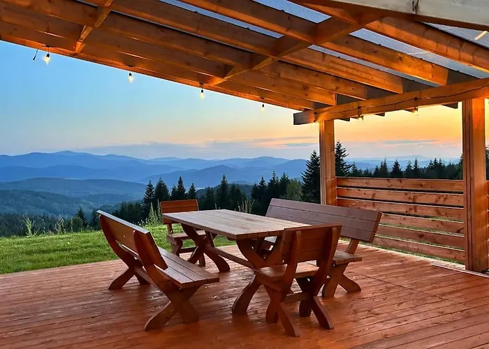 Closer To Heaven, 825M Above Sea, Koskowa Mtn Bogdanowka fotoğrafı