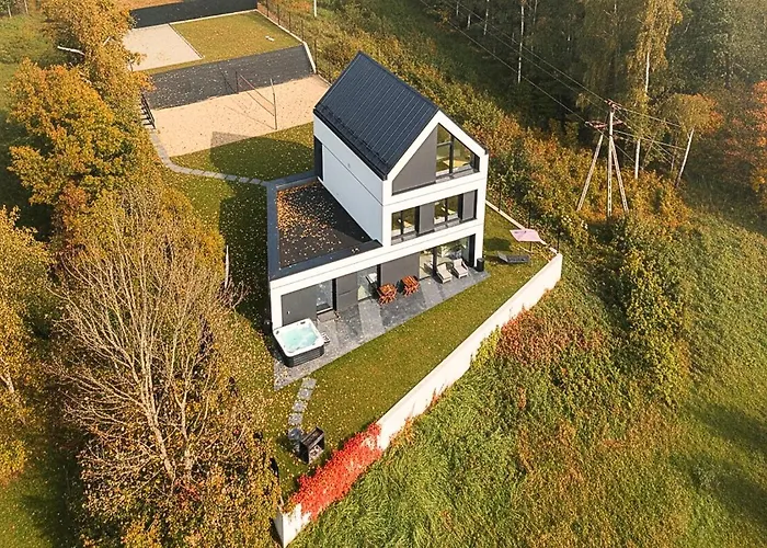 LapanowThe East House One别墅照片