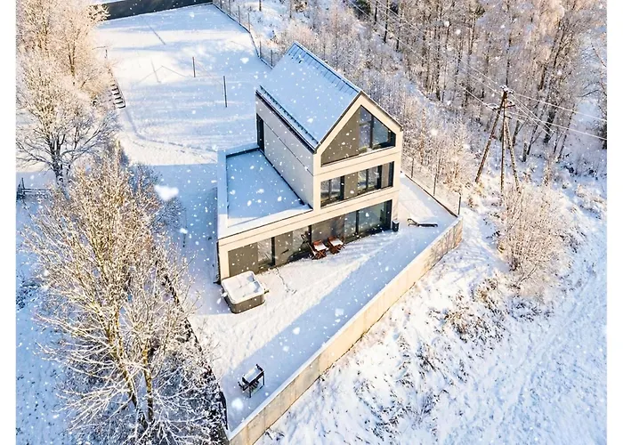 fotos do The East House One Vila Lapanow