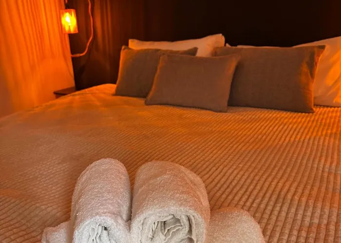 The Nest, Apartament Auschwitz Foto