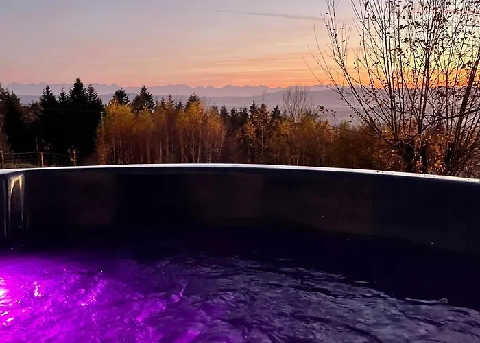 Stylish Villa With Jacuzzi, Terrace, Garden, Tatra Naprawa 사진