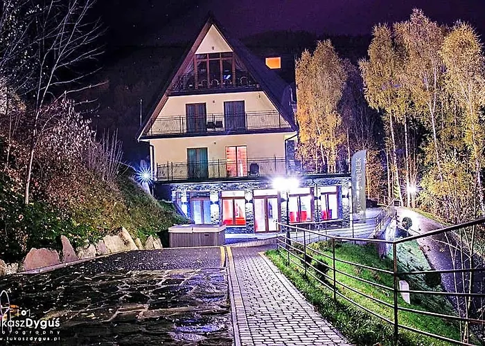 Фото Hotel Karolek Завоя